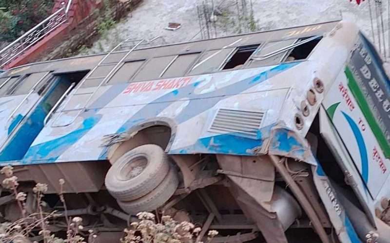 अर्घाखाँची दुर्घटना : मृत्यु हुनेको सङ्ख्या चार पुग्यो