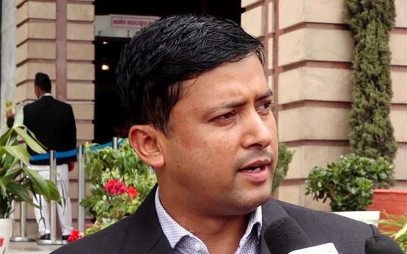 माओवादीले सरकार र शिक्षकबीचको वार्ता भाँड्न चाहेको एमालेको आरोप