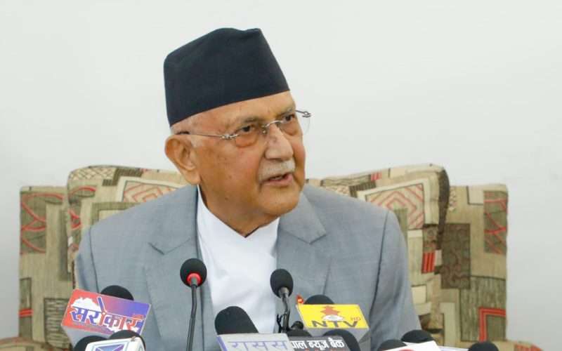 `१४ महिनापछि देउवालाई सत्ता हस्तान्तरण गर्छु ।´ प्रधानमन्त्री ओली